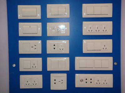 柳州市渤海五金交電 優質機電設備產品展示